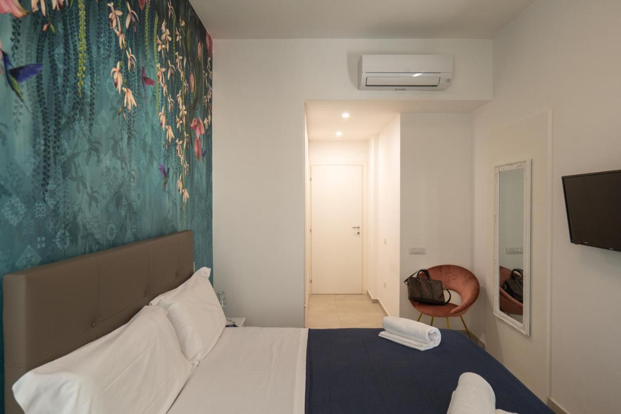Bed & Breakfast Relais Vittorio Veneto - Luxotel & Apartotel Salerno