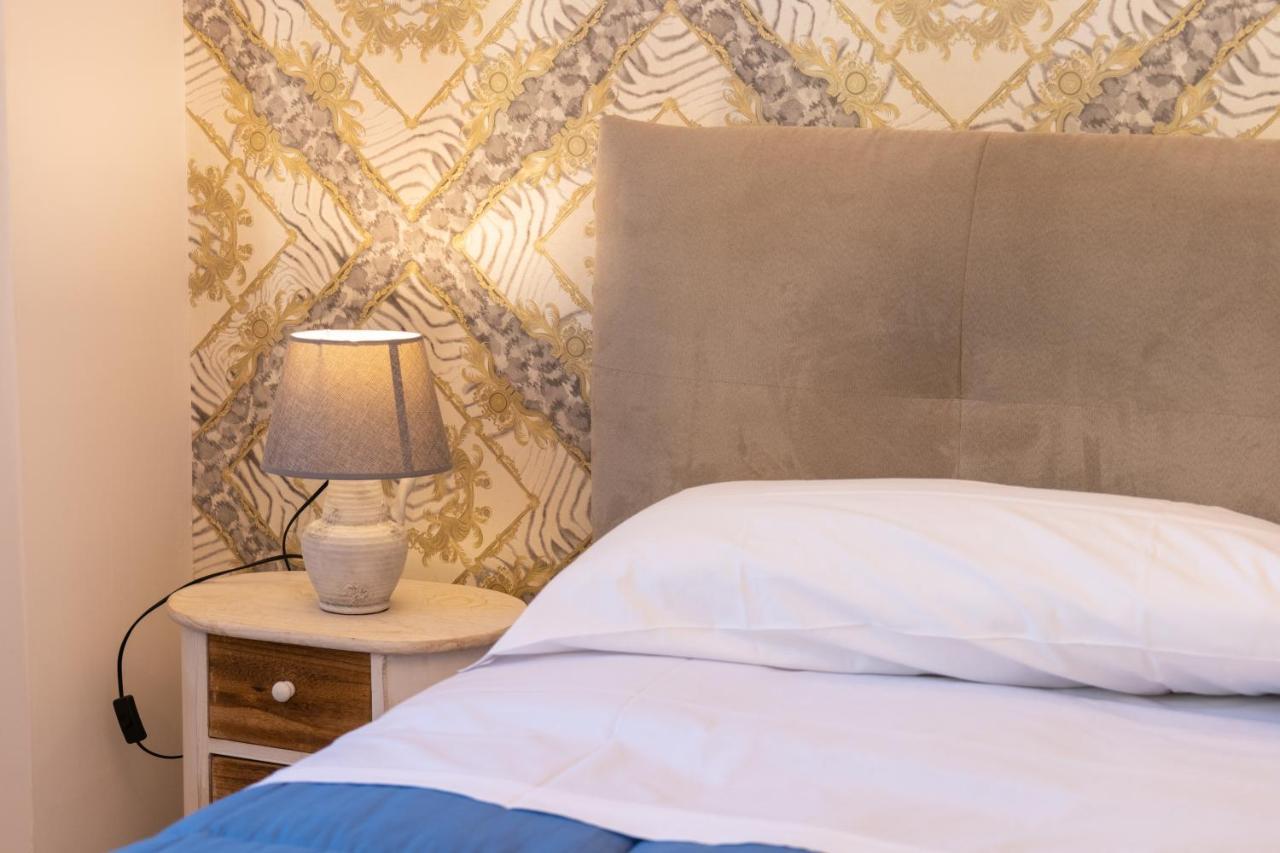 Bed & Breakfast Relais Vittorio Veneto - Luxotel & Apartotel Salerno