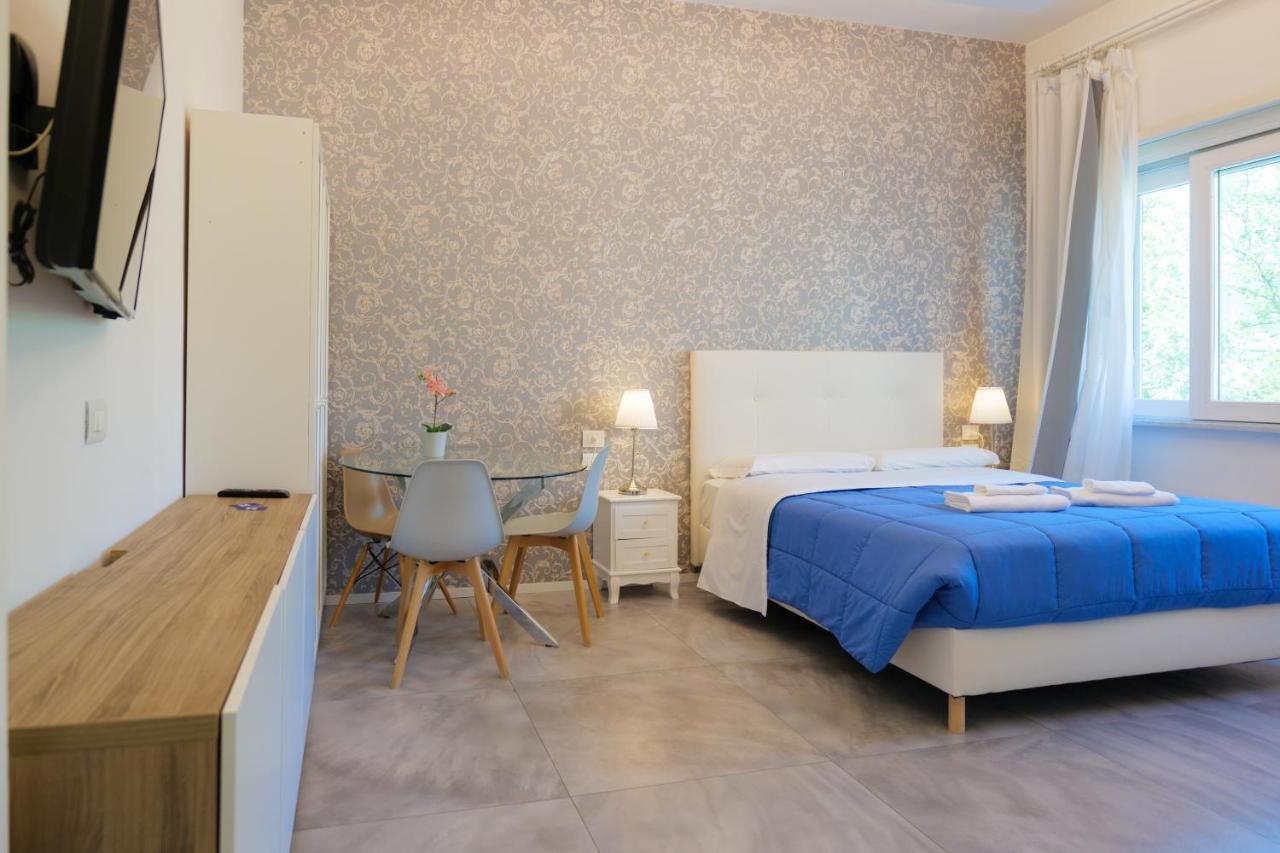 Bed & Breakfast Relais Vittorio Veneto - Luxotel & Apartotel Salerno
