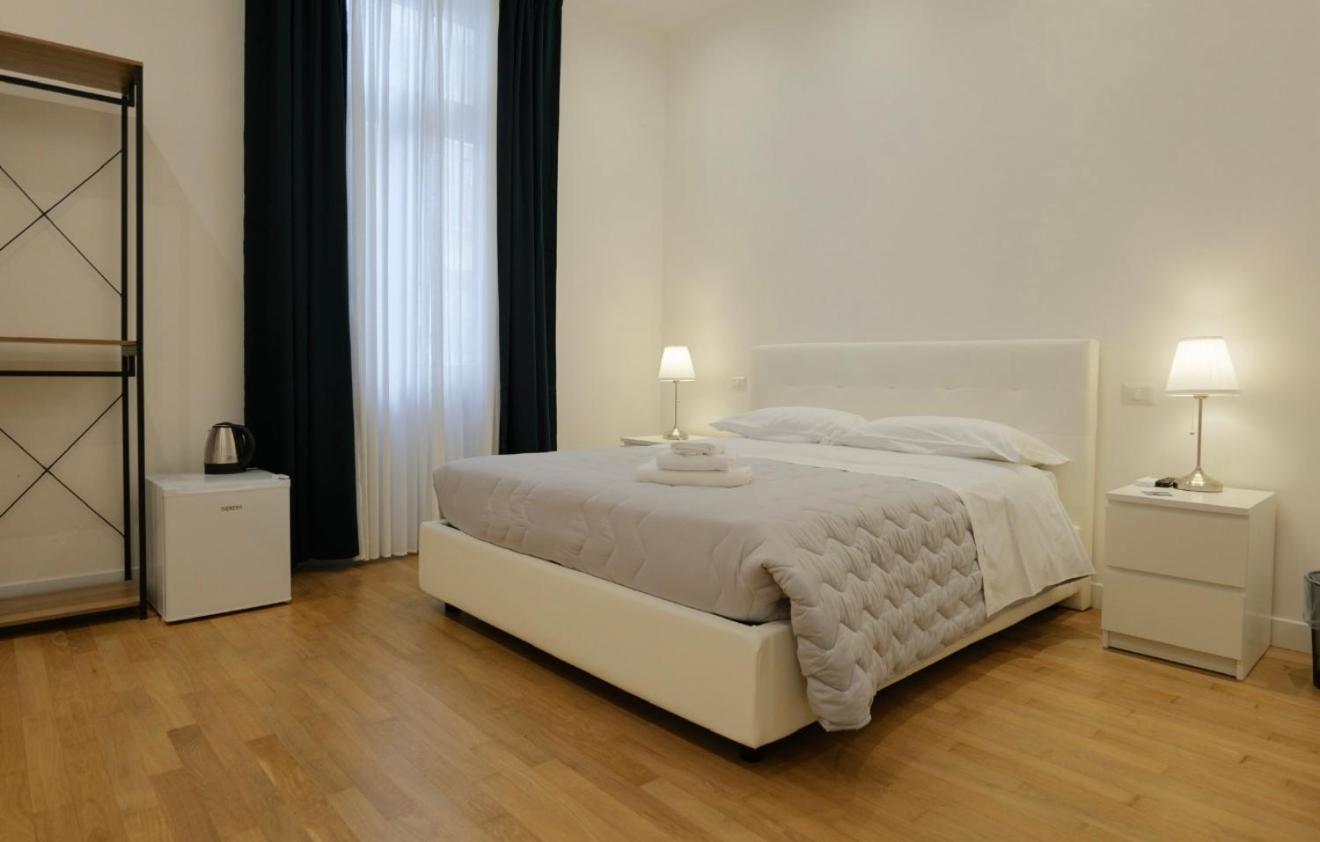 Bed & Breakfast Relais Vittorio Veneto - Luxotel & Apartotel Salerno