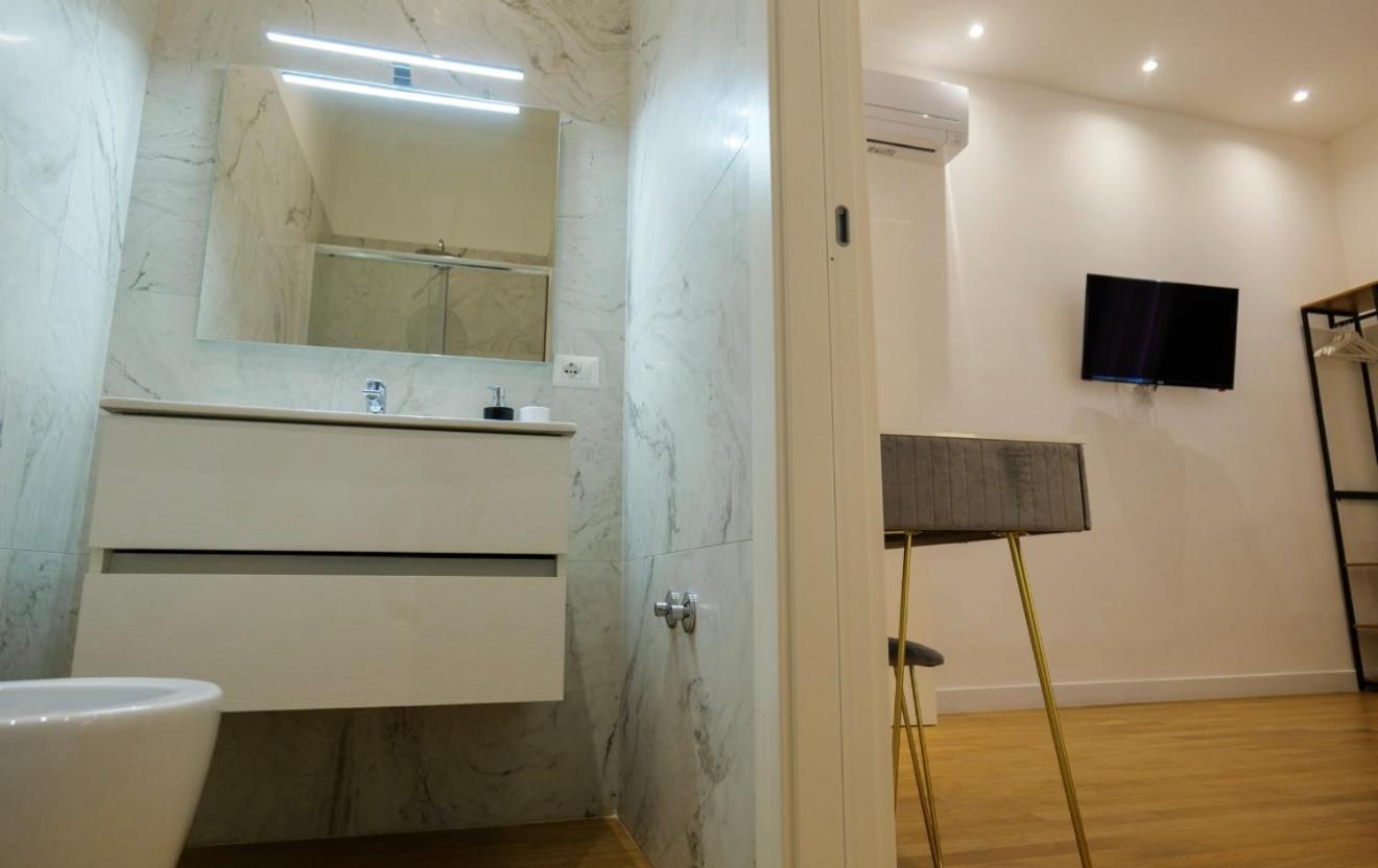 Bed & Breakfast Relais Vittorio Veneto - Luxotel & Apartotel Salerno